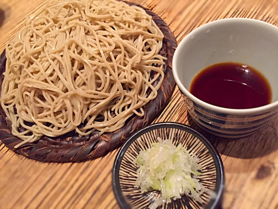 最近、食事の蕎麦比率を上げせいか…ささやかに痩せ始めましたのよ🍀でも、そんな事言うと何故か明日は太ると言う不思議な法則🤔|にゃあ（芸名）さん