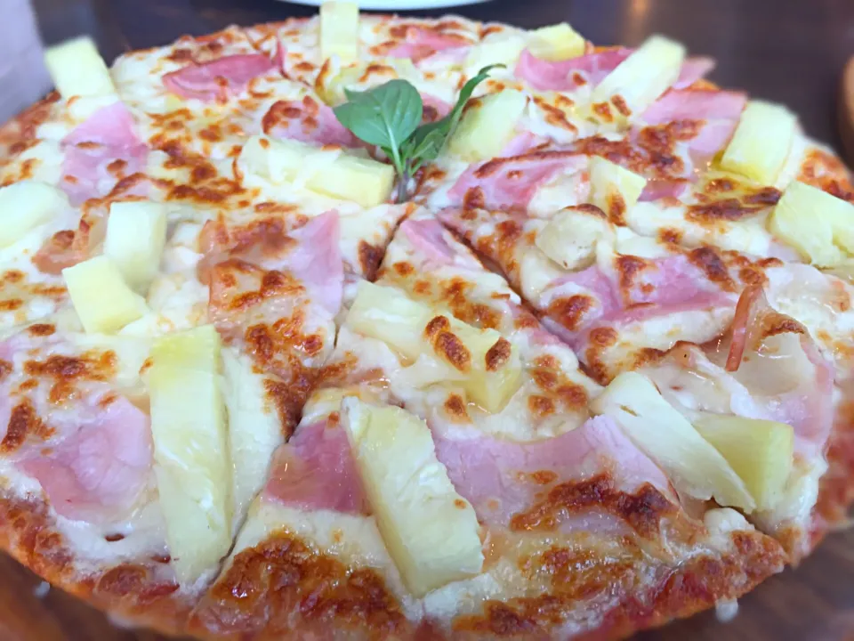 Hawaiian pizza|mee aphipongさん