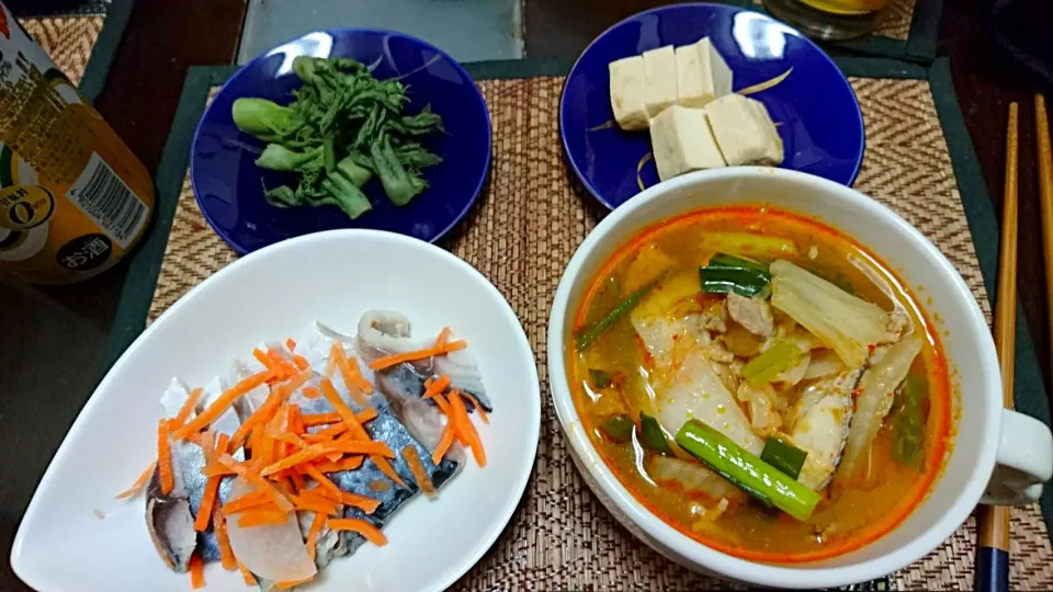 豆腐味噌漬け&タラの芽の浅漬け&シメサバ&キムチスープ|まぐろさん