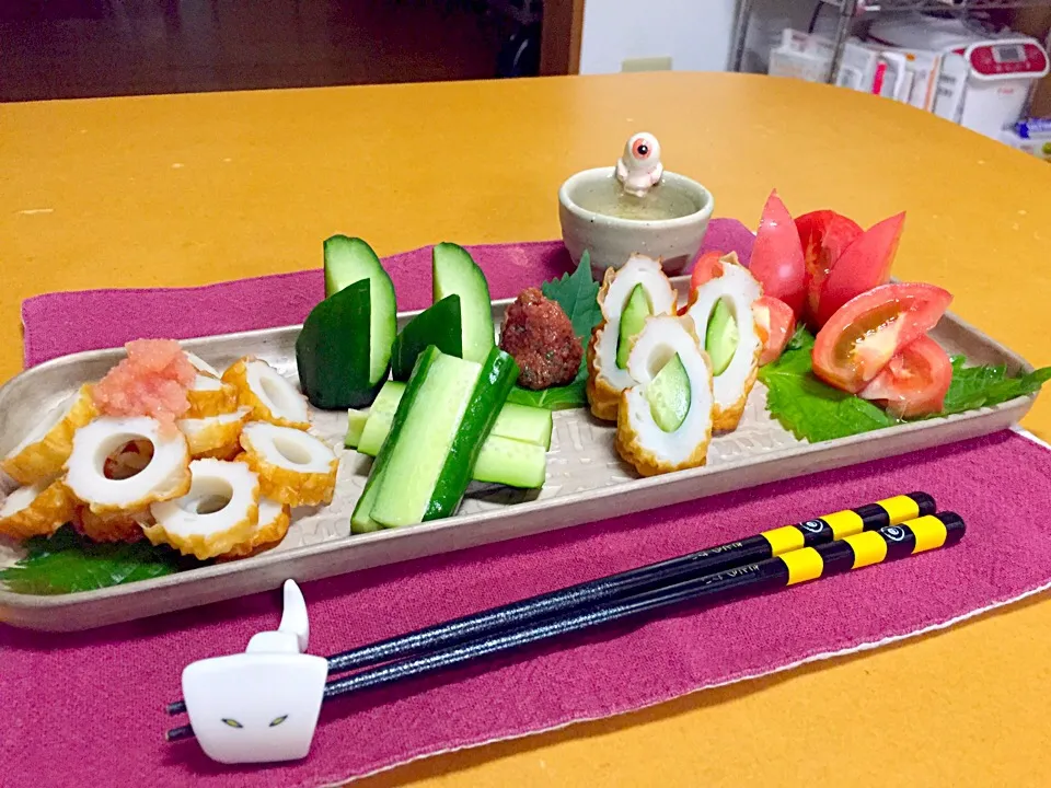 Snapdishの料理写真:おつまみセット!  (^-^)
竹輪の明太子和え、梅きゅう、きゅうり竹輪、冷やしトマト!  (*^^*)|Kei Satoさん