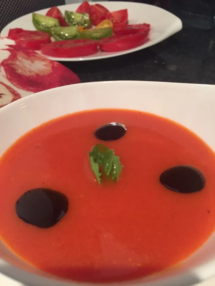 Cold Tomato Soup with Basil Oil and Eggplant Puree|Christine pavelkaさん