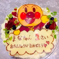 Snapdishの料理写真:娘の誕生日キャラクターケーキ＊アンパンマン|れいちぇるさん