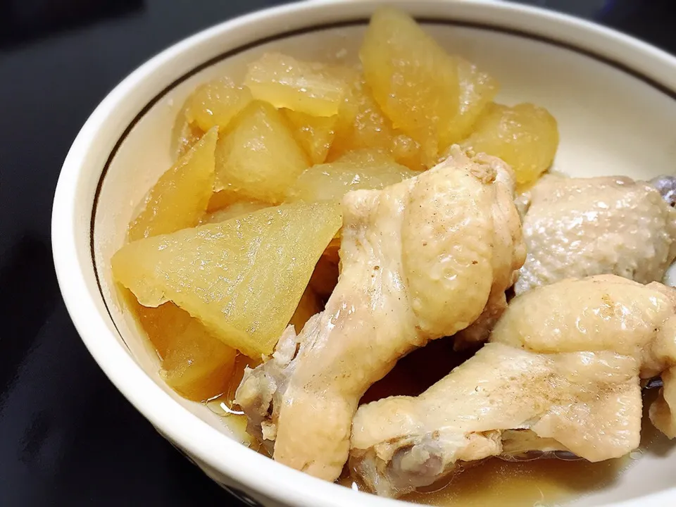 冬瓜と鶏肉の煮物♡|ちひろさん