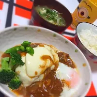 今日の晩御飯は
煮込みハンバーグ💓