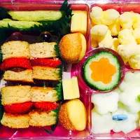 Snapdishの料理写真:Flowers and Shapes Bento Lunch|Cheryl Melnickさん