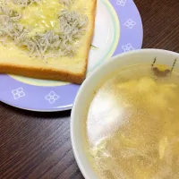 しらすトースト、たまごスープ|さささん