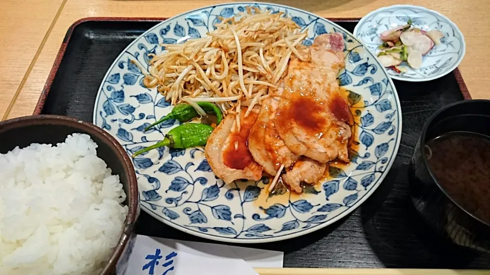 しょうが焼き定食|ぶりじっとえいちぇるさん