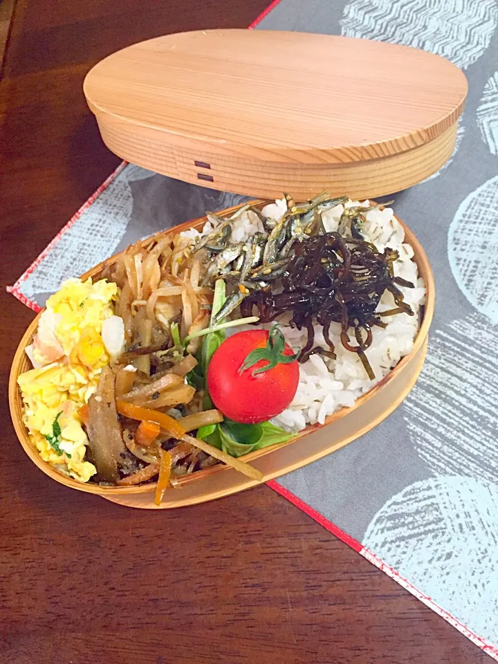 今日も手抜きお弁当（≧ヘ≦）|さくたえさん