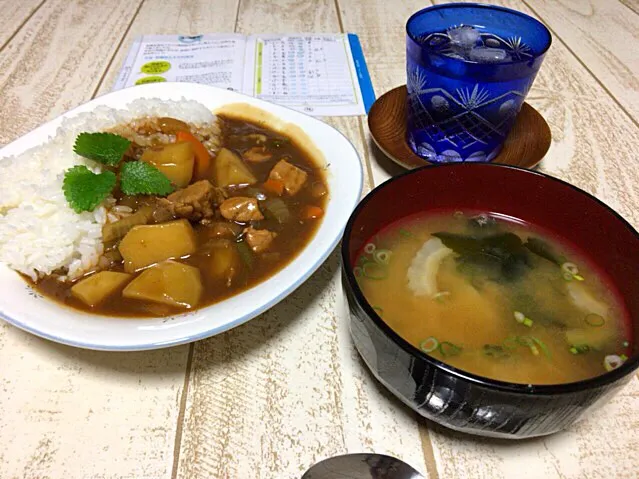 Snapdishの料理写真:今日の男飯(⌒-⌒; )台風の災害不安で作りましたカレー♫|ひーちゃんさん