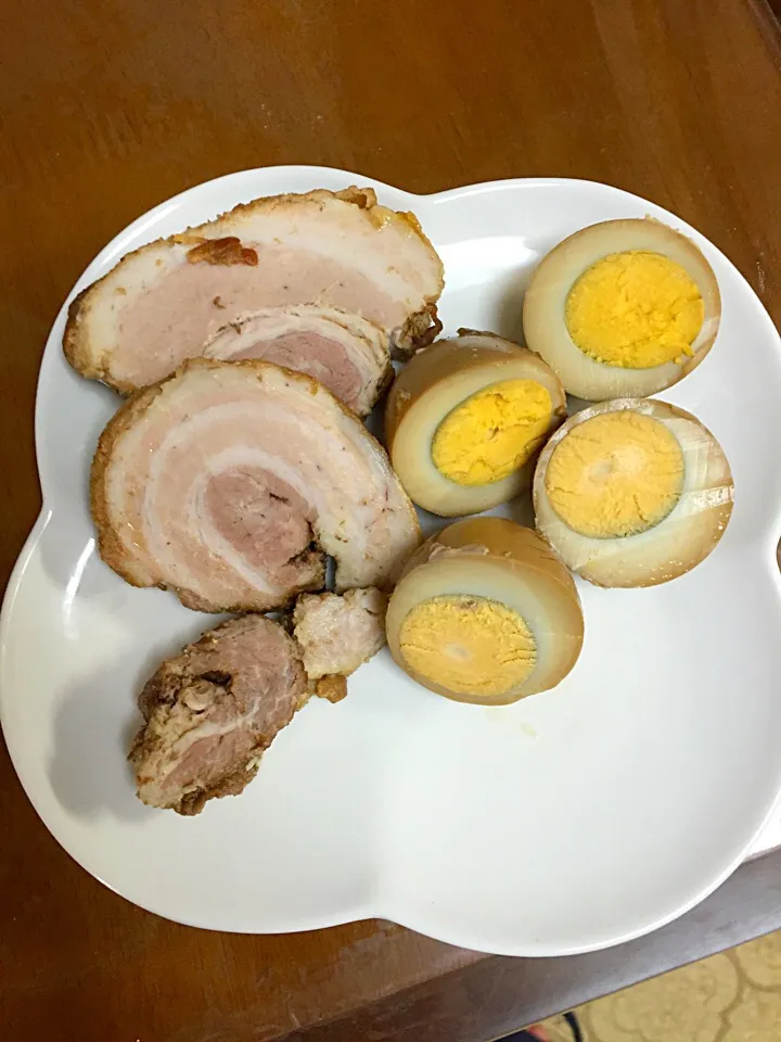 焼豚と煮卵 🐷|くーさん