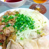 男の独り飯！特製肉すいうどん 水餃子付き‼︎|soukubotaさん