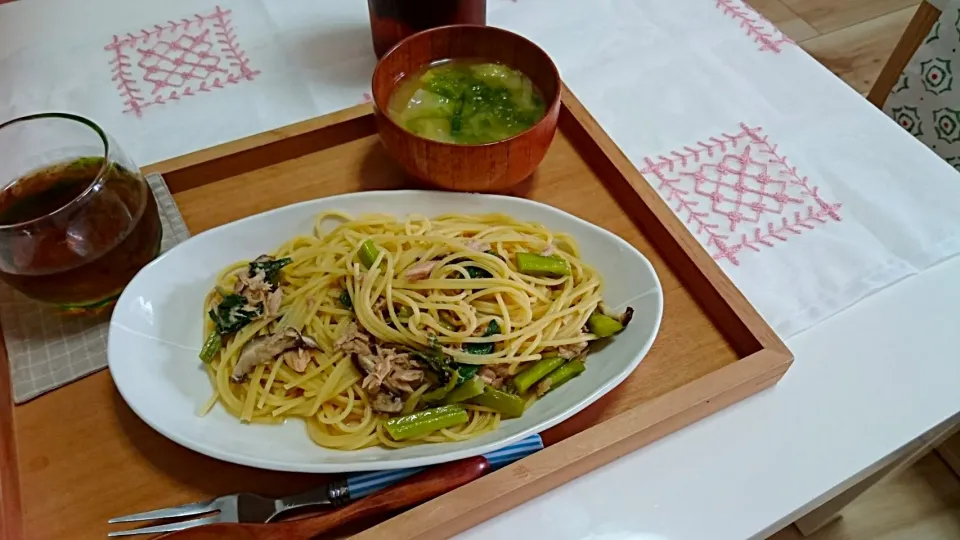 つるむらさきの和風パスタとあおさと白菜のお味噌汁|わこさん