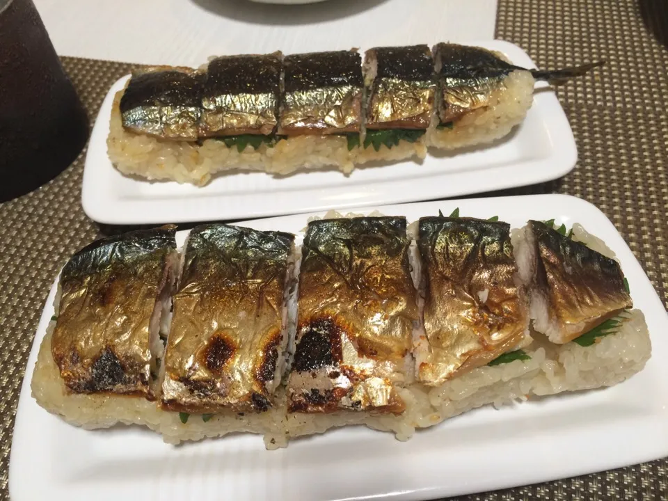 焼き鯖と焼き秋刀魚の棒鮨|ひーくんさん