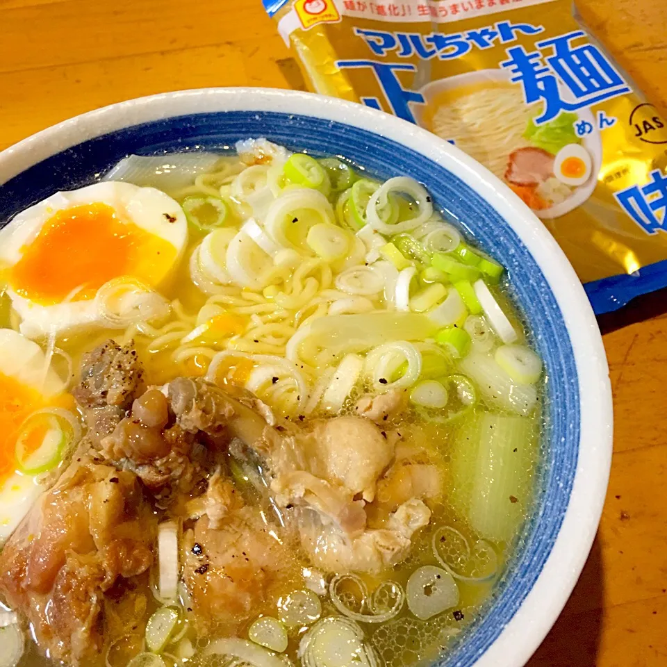 インスタントラーメンを自分流で頂きます|Chef 中川浩行さん