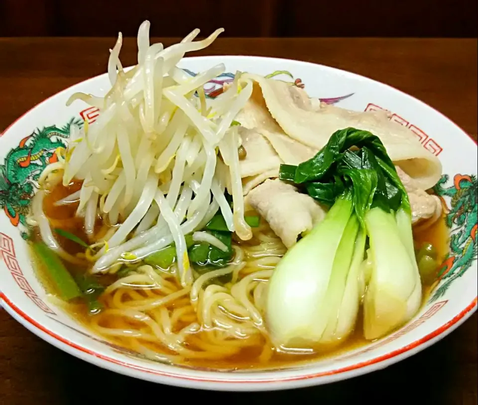 あっさり醤油ラーメン🍜|あらいぐまのしっぽさん