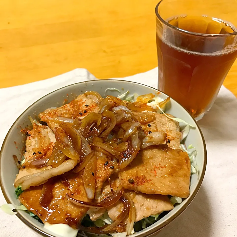 一人飯「生姜焼き丼」|guraさん