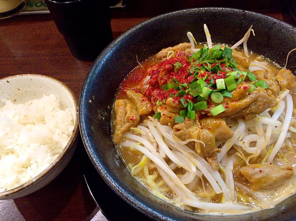 もつ味噌煮込みラーメン|内田　誠さん