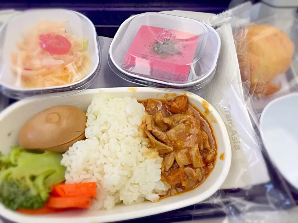 トランスアジア航空機内食|チカさん