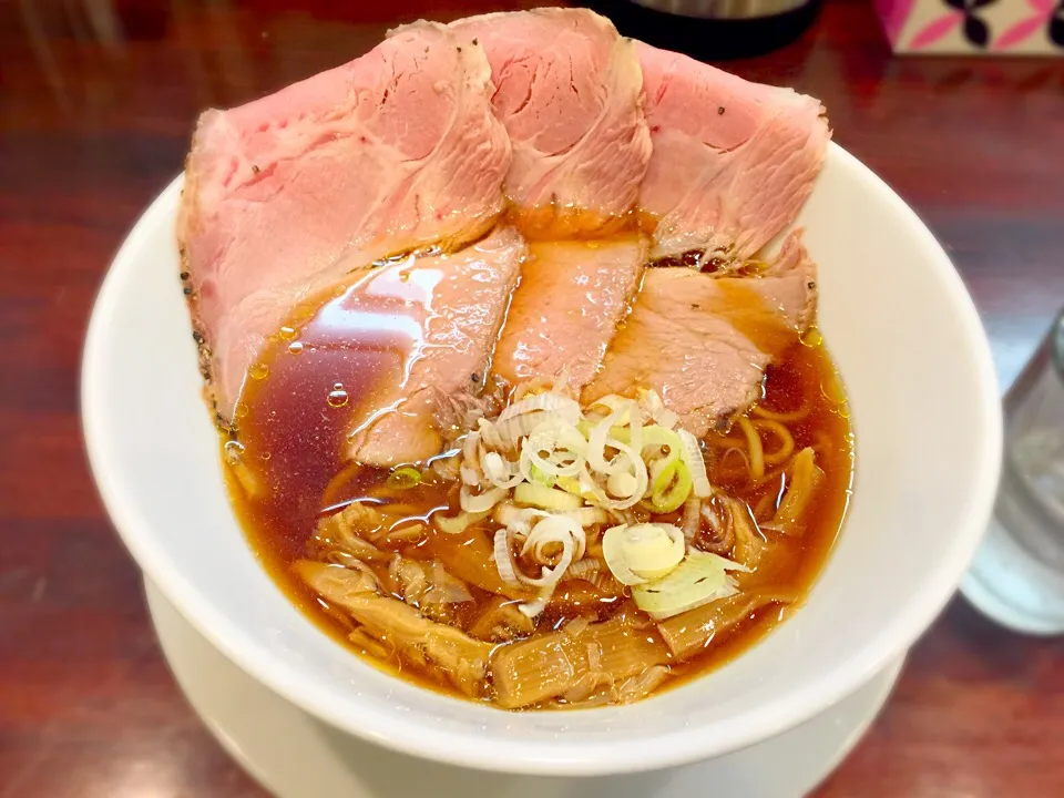 Snapdishの料理写真:醤油ラーメン|チカさん