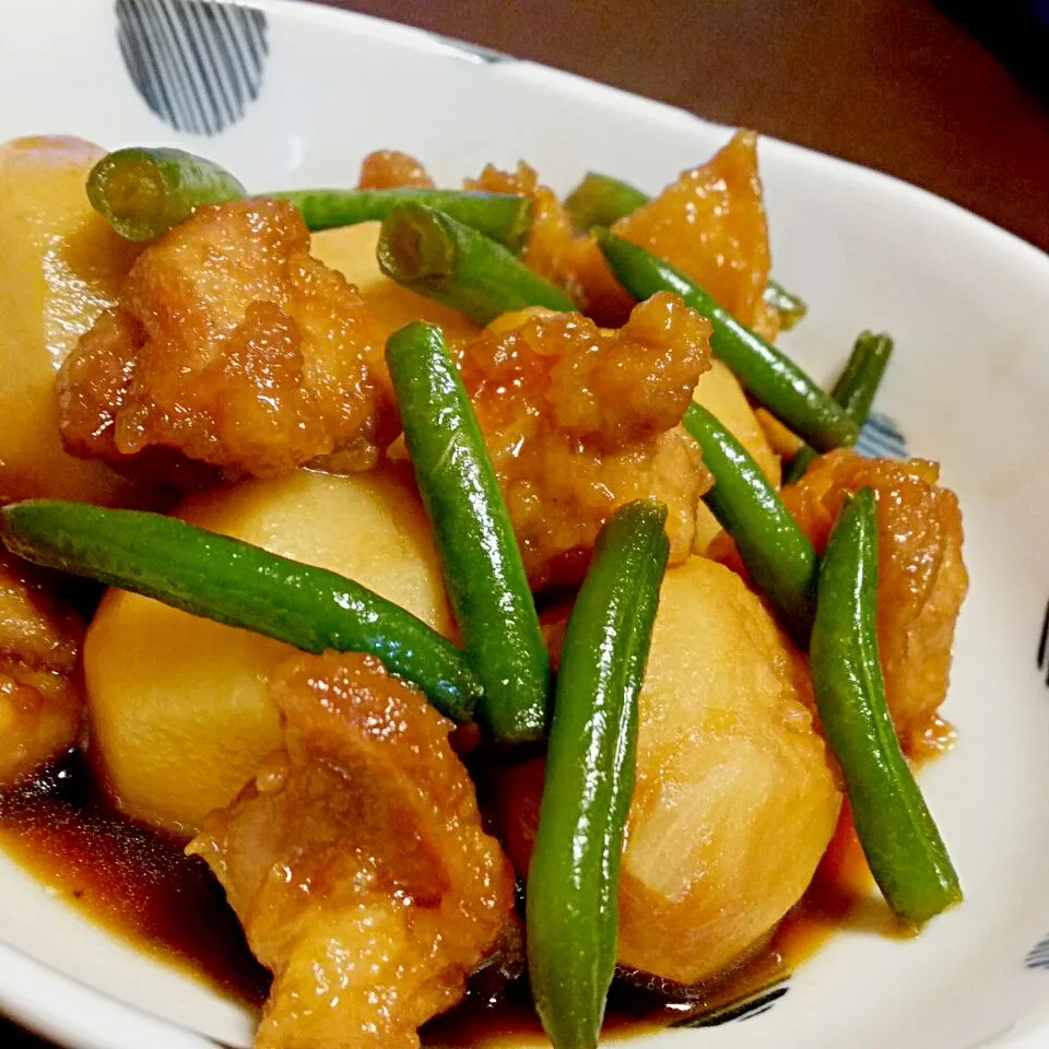 里芋と鶏の甘辛煮|ふりるさん