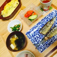 Snapdishの料理写真:今期初めての秋刀魚♪脂のってて美味しいー♡|ちゃかさん