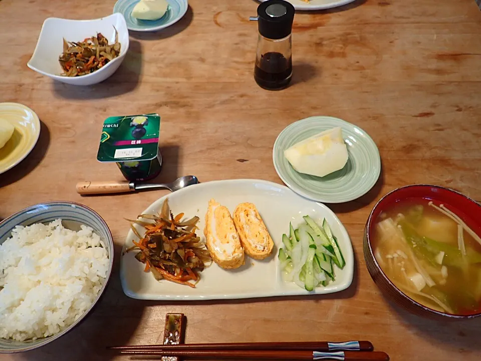 Snapdishの料理写真:久しぶりの和定食朝ご飯|hiromangeさん