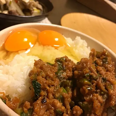 「円熟こうじみそ 750g」を使ってみたSnapdishの料理・レシピ写真:肉味噌かけ卵ごはん