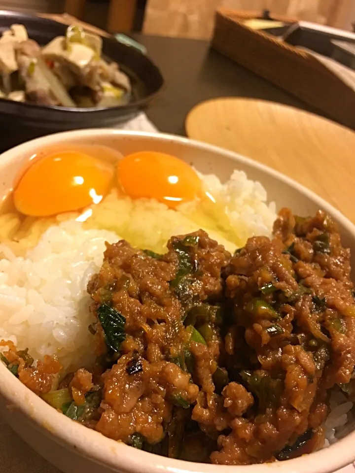 肉味噌かけ卵ごはん|aveeさん