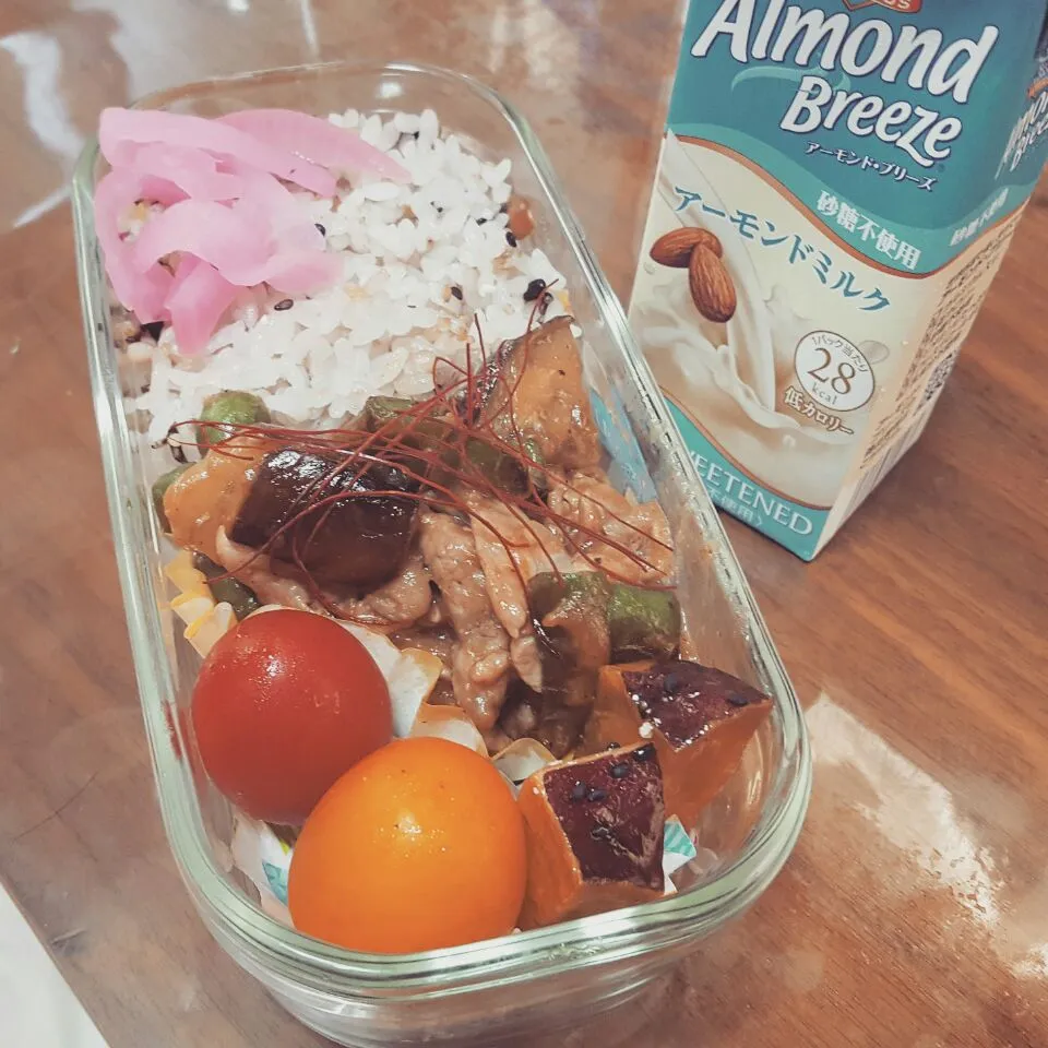 今日のお弁当６３ #茄子とピーマンの味噌炒め#大学芋|とみのすけさん