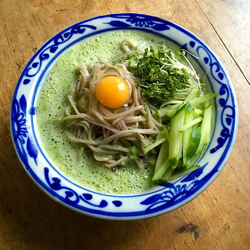 夏休みの昼食‼︎|Yoshinobu Nakagawaさん