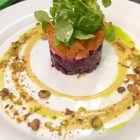 Snapdishの料理写真:Roasted Beet & Goat Cheese Salad w/ Pistachio Vinaigrette