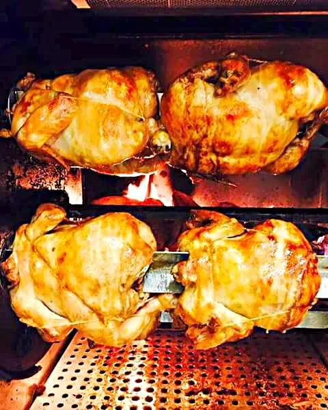 Rotisserie Chicken Seasoned Up W/ Garlic Butter!|Sheila Harrisさん