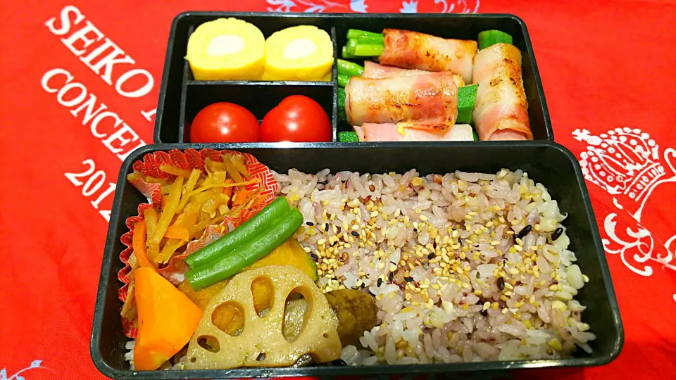 給料日前のお弁当 肉巻き野菜|Mikoさん