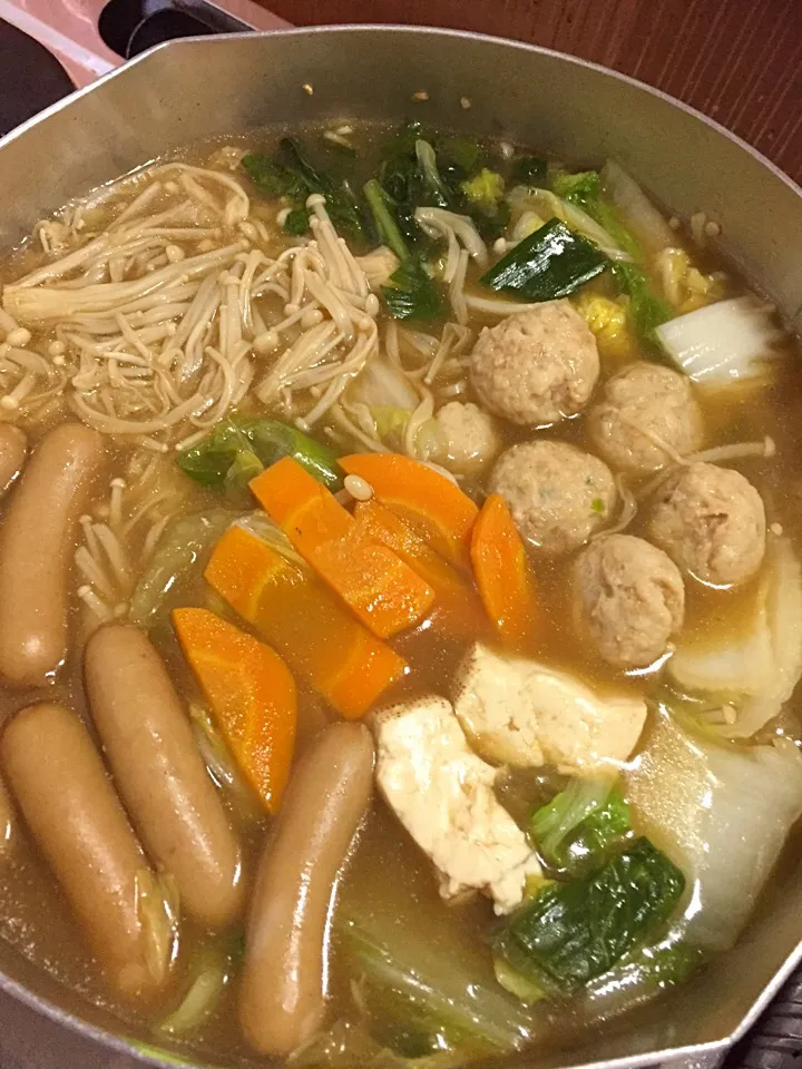 Nabe for rainy day|elvie fujiwaraさん