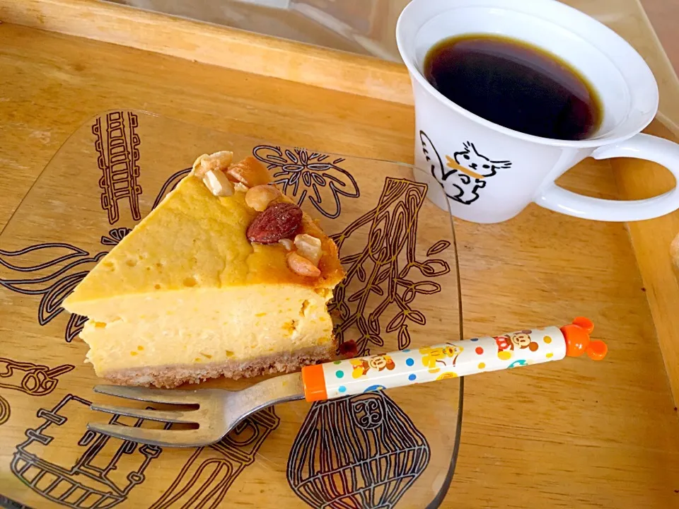 かぼちゃチーズケーキ&鞆の浦ブレンド☕️|かわちさん