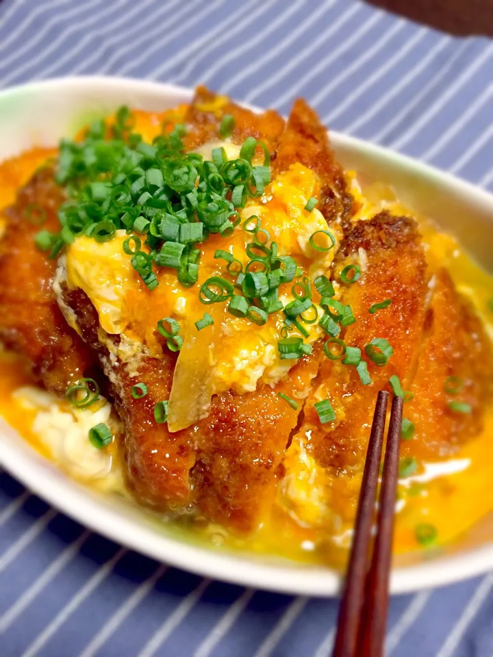 卵だくだくチキンカツ丼♪|るん♪さん