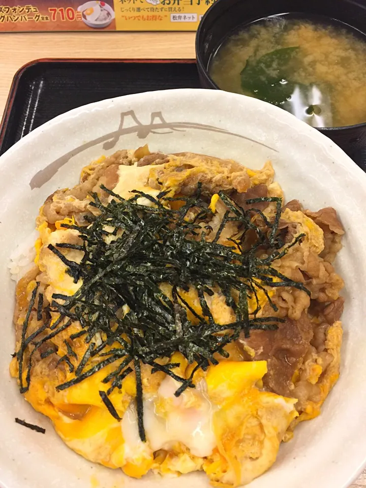 プレミアム牛とじ丼|T. Wonderさん