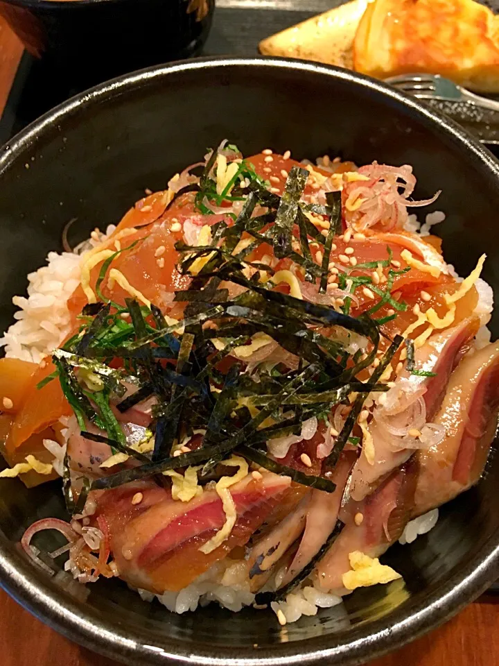 琉球丼
大分 和っ背負い|Makiko  Yoshimuraさん