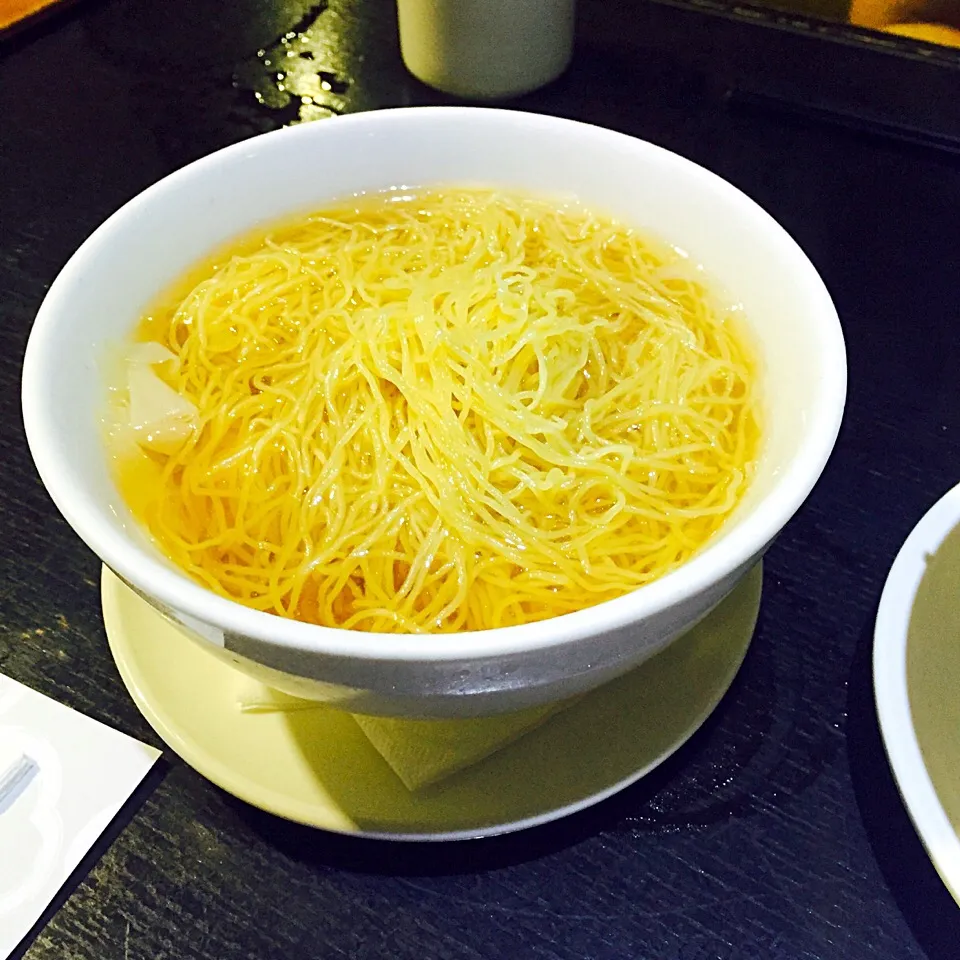 香港でワンタン麺〜(^q^)#hongkong#香港|futuregirlさん