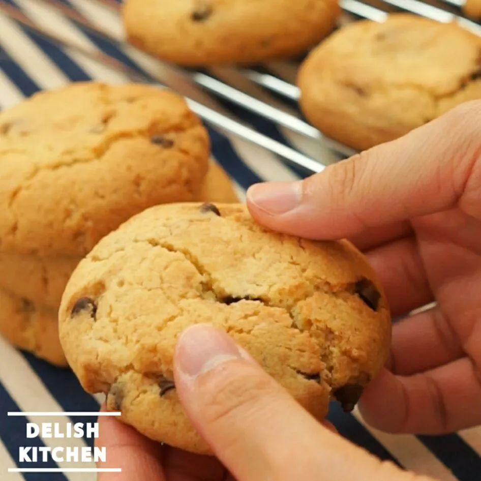 【動画】ソフトチョコチップクッキーdelishkitchentv|DELISH KITCHENさん