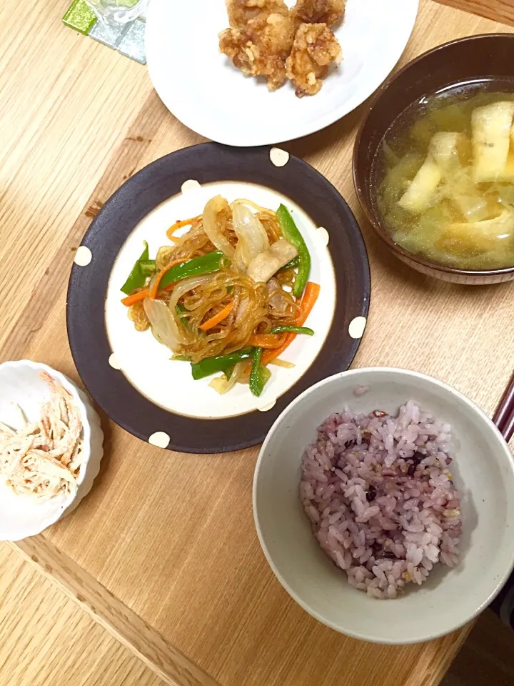 Snapdishの料理写真:簡単チャプチェ風春雨炒め♪で簡単ごはん|ちゃかさん