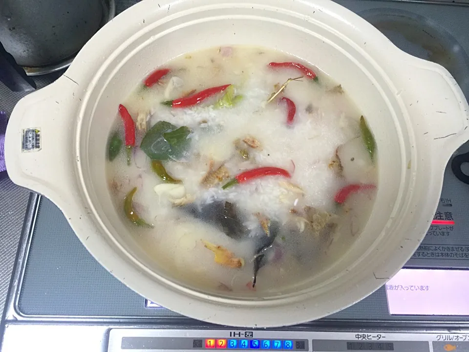 Nasi liwet step 4, added water & salt|yeni kartikasariさん