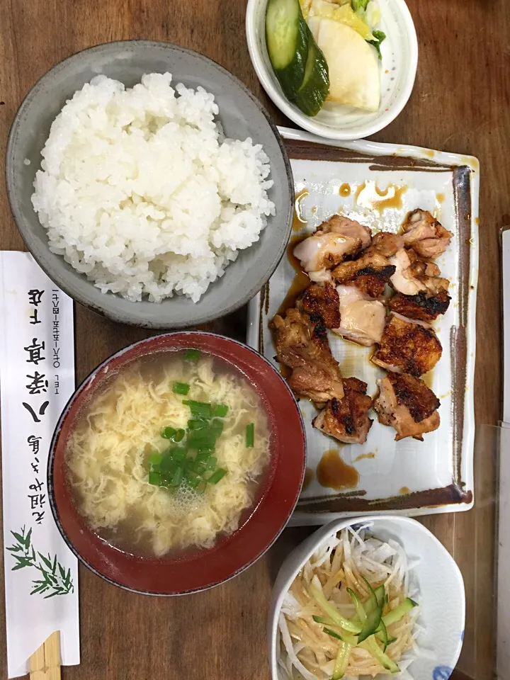 八栄亭 もも焼き定食|うえのぶさん