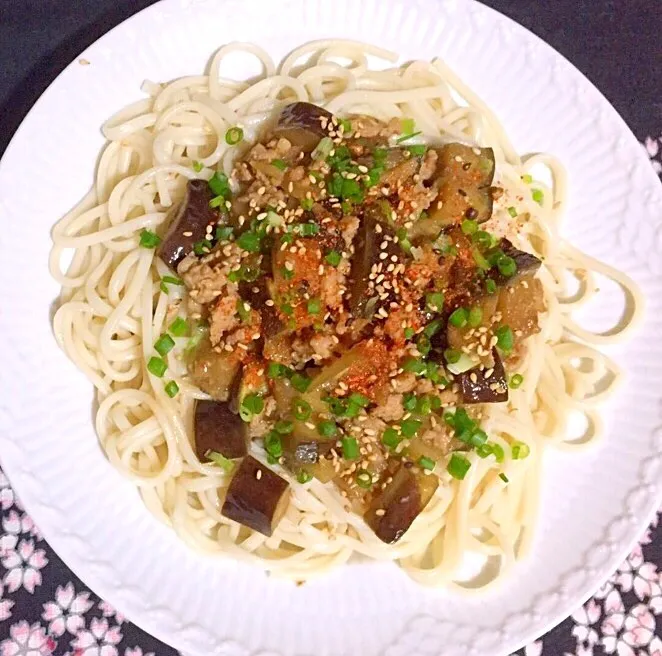 ナスの肉味噌和えうどん|Masatoshi Hiroseさん