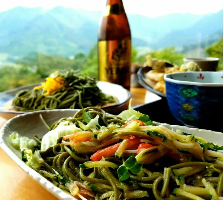 お茶の産地で、茶ラダ(笑)&茶蕎麦|直樹さん