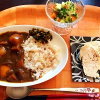 ゴロッとじゃがいもカレー
チョップドサラダ
自家製鶏ハム|あおいさん