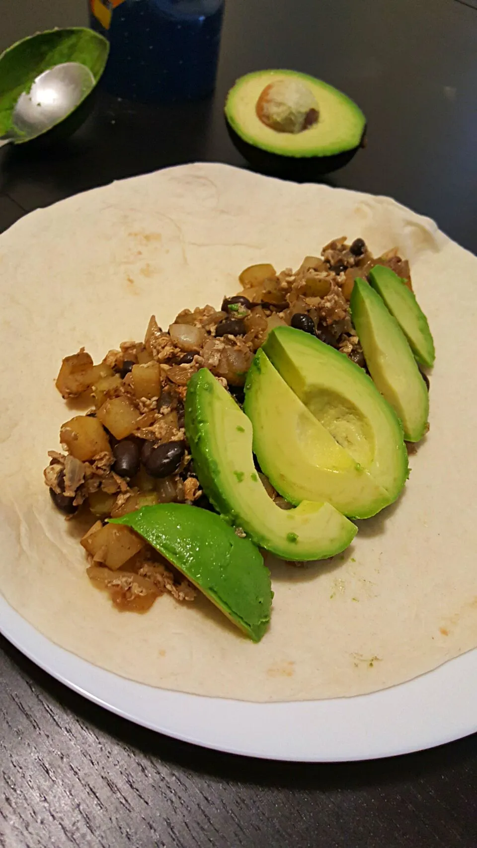 breakfast burrito! #avacado #burrtio #Breakfast #Healthy #nocholesterol|Emma Siuさん