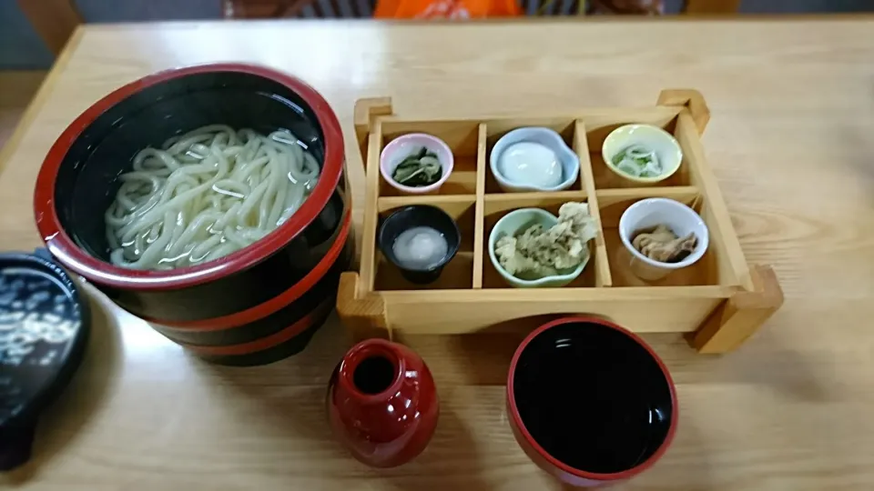 Snapdishの料理写真:四万温泉 積善館 釜揚げうどん|ミナミ ヒロヤさん