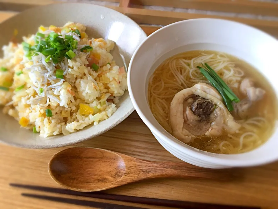 チャーハンと鶏だしおにゅうめん。|tOmO＊さん