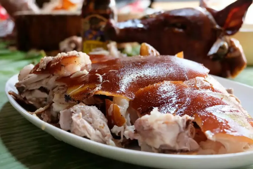 lechon baboy is famous in phil|lynnさん